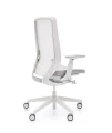 Ergonomiczne podparcie lędźwiowe typu B w fotelu obrotowym AccisPro 151SFL – regulowane góra-dół i na głębokość, wspiera kręgosłup podczas aktywnego siedzenia.webp