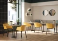Krzesło AURORA w restauracji – komfort i styl.webp