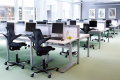 Ergonomiczne krzesło HÅG Capisco Puls w czarnej kolorystyce do nowoczesnego biura typu open space.png
