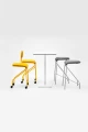 ergonomiczne-biurko-jednoosobowe-hot-desk-vank-co-w-biurze-coworkingowym.jpg