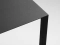 geometryczny-stolik-pomocniczy-caly-czarny-metal.jpg