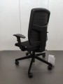Czarna tapicerka i konstrukcja fotela Raya 21S - elegancka, solidna, wysyłka 24h.jpg
