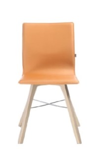 Orte Wood tapicerowane