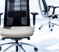 Profim Action 115SFL – ergonomiczny fotel z regulowanymi podłokietnikami i siatkowym oparciem.jpg
