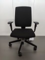 Widok z przodu fotela Raya 21S - elegancki, ergonomiczny, wysyłka 24h.jpg